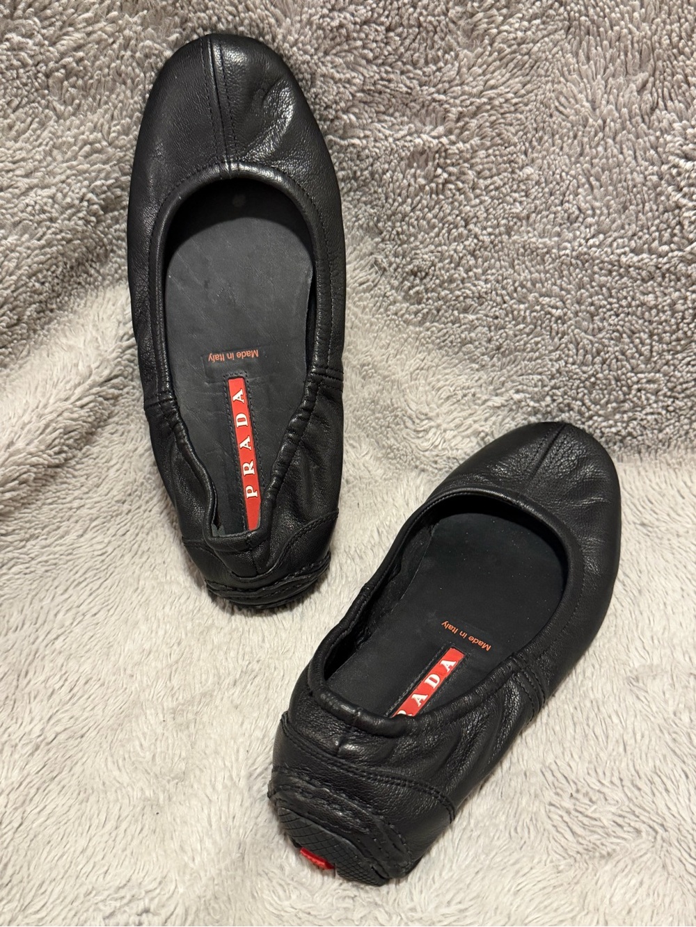 Prada Ballet Flats Womens EU 35 Black Leather Scrunch Slip On Shoes Designer - Picture 8 of 11
